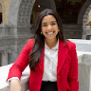 Meet your Posher, Isabella